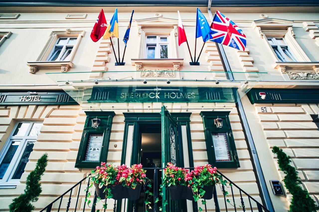 Sherlock Holmes Boutique Hotel Lviv Luaran gambar